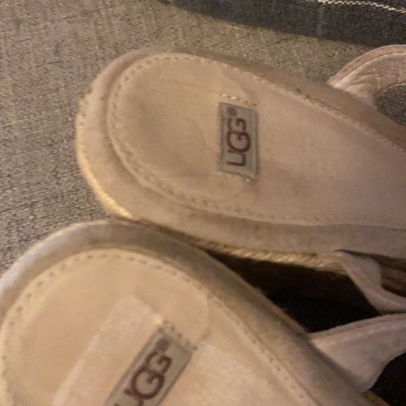 🎁 UGG wedge size 9 - Picture 5 of 8